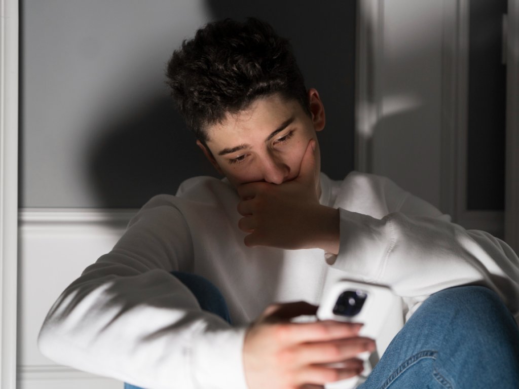 Adicción a la pornografía y educación sexual digital