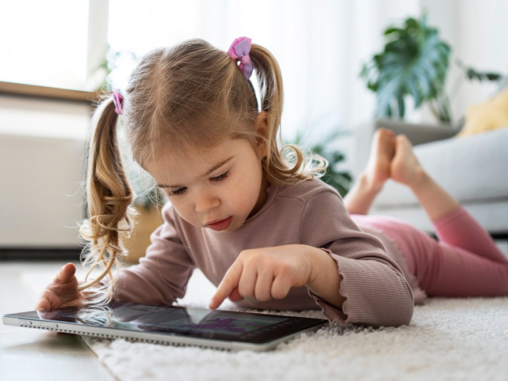 Congreso Internacional sobre la Convención de los Derechos de la Infancia - Desarrollo del niño en el entorno digital