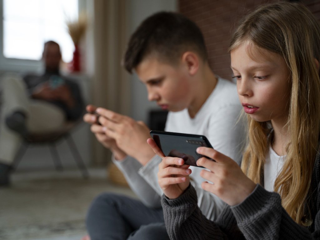 Día Internacional de la Familia 2021 Padres perdidos… Hijos hiperconectados